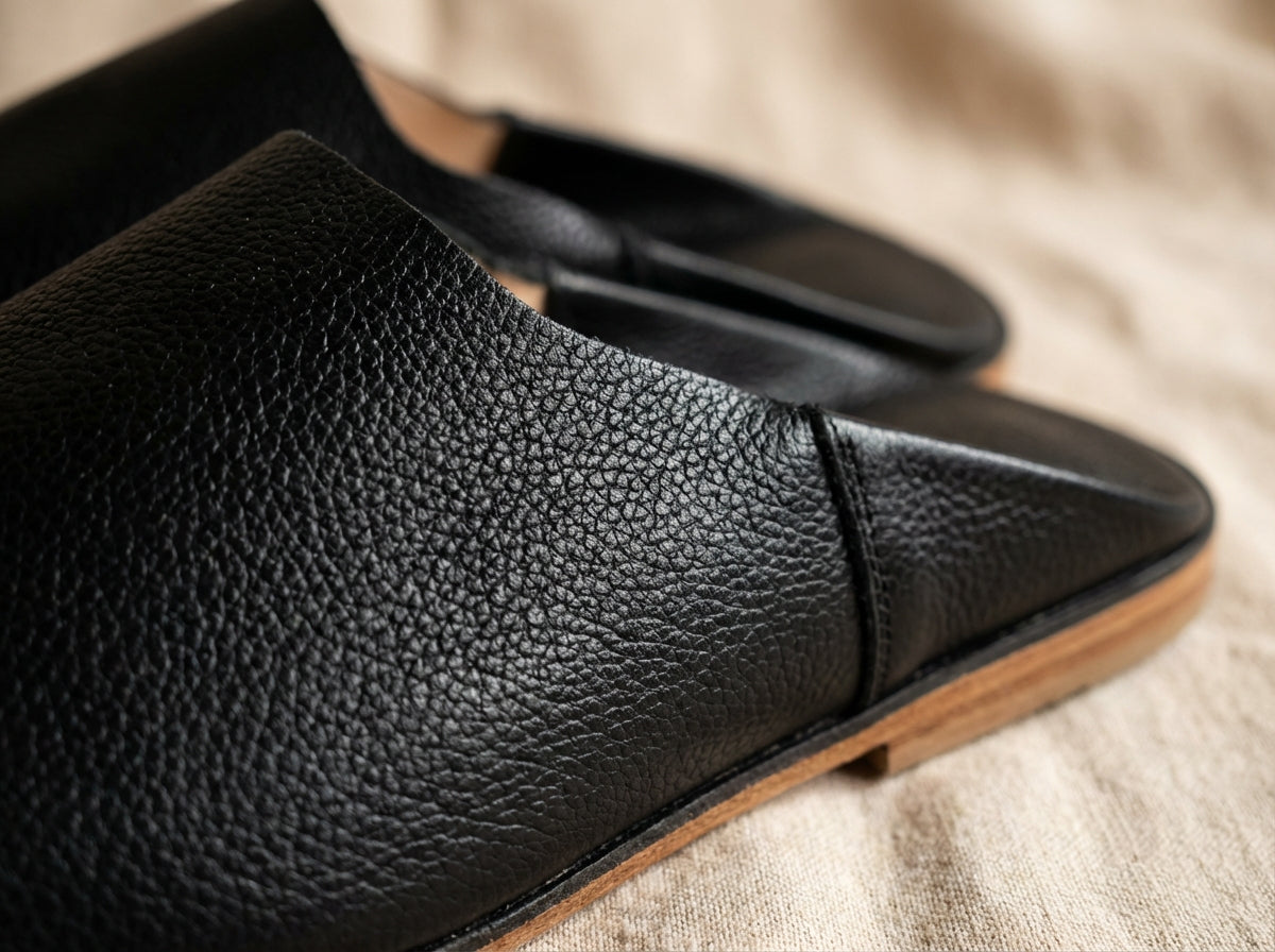 AYMA Noir — L'Absolue