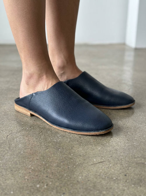 AYMA Bleu Marine — La Parisienne